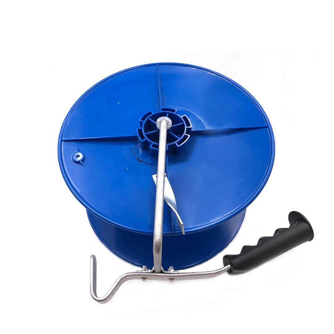 Reel for electric fences with 1 : 1 gear  fencee - energizers for electric  fencing